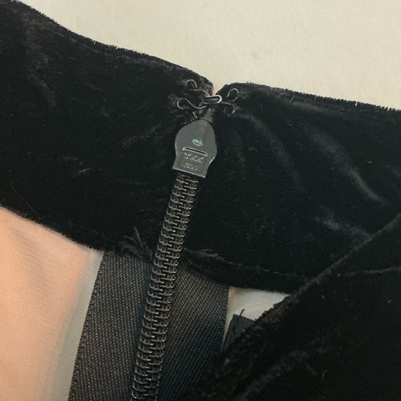 NASTY GAL, Kyle Velvet and 
Lace Romper, Size Large - Picture 11 of 15